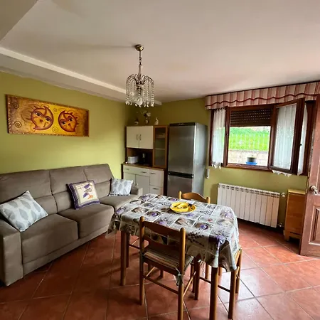 Apart-hotel Casa Valle Cangas De 3*